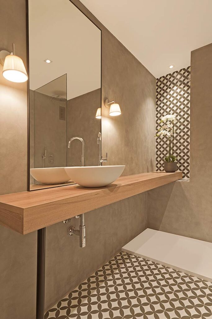 Vista del baño Vista del baño totalmente renovado