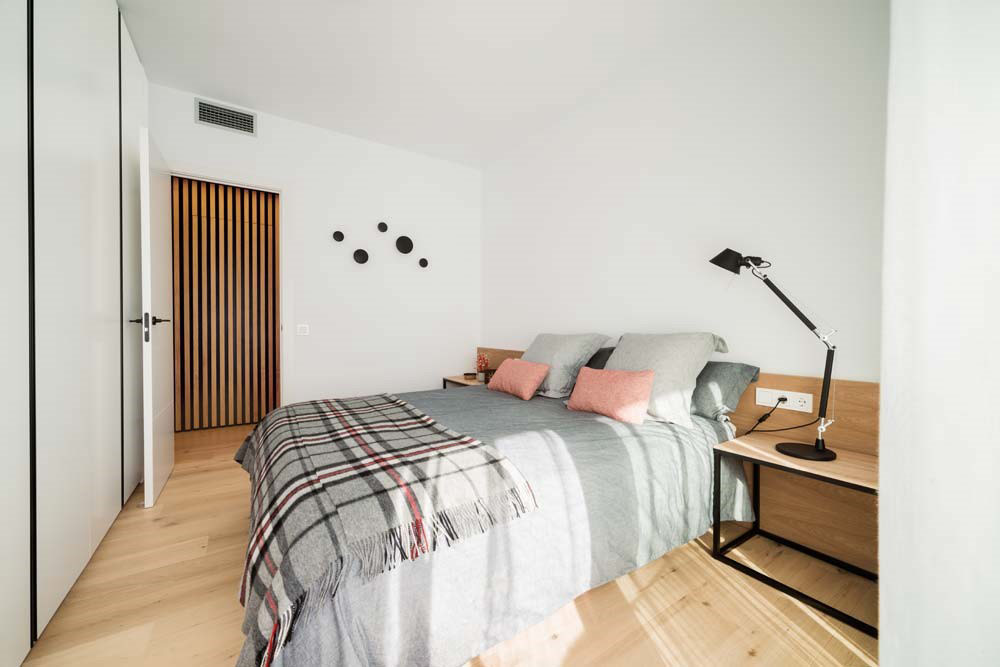 Habitació doble de la reforma del pis de Barcelona Habitación doble de la reforma del piso de Barcelona