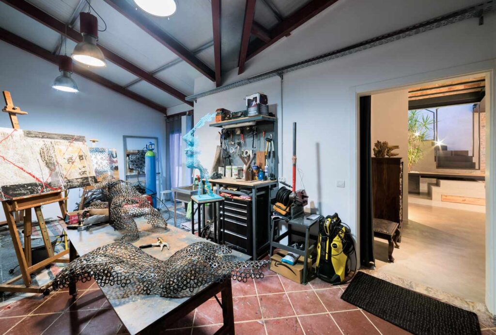 Taller de l’escultor Juanma Noguera Taller del escultor Juanma Noguera